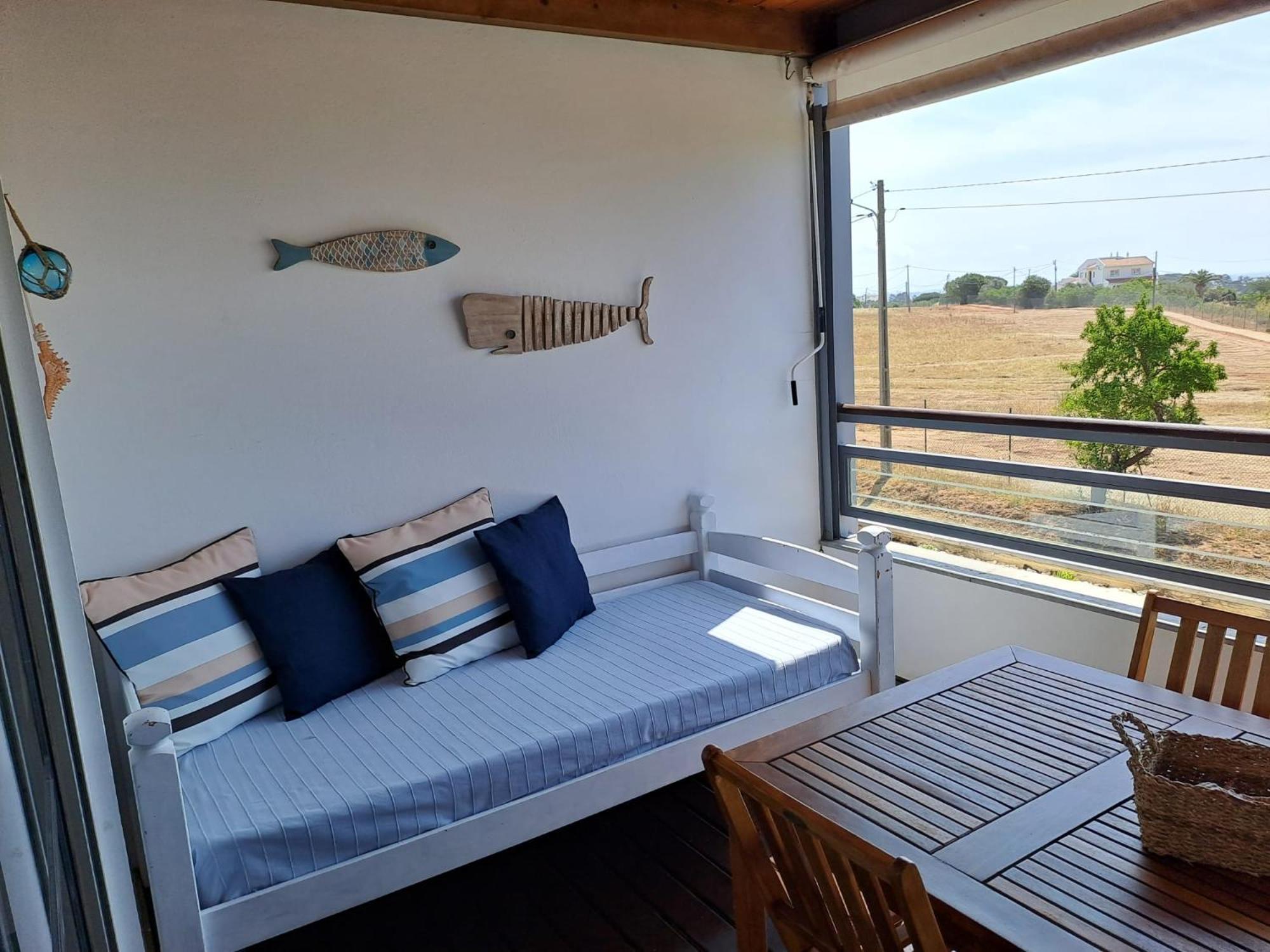 Sea View Apartment Near Meia Praia Beach In Lagos! Habitación foto